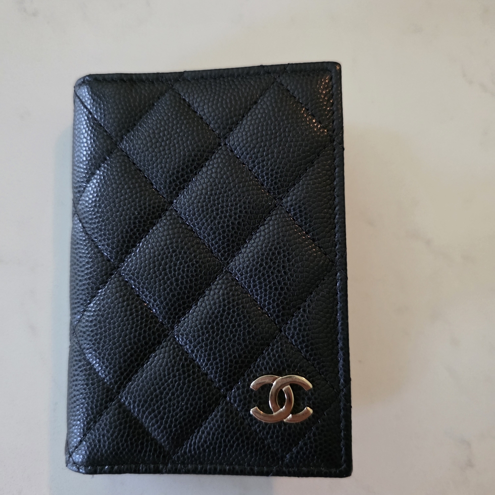 Chanel Black Caviar Quilted Card Holder